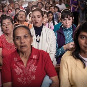 Bilder Feriado. Erste Liebe