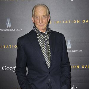 Bilder Charles Dance