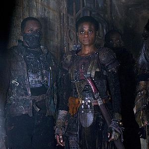 Bilder The 100