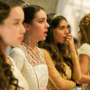 Bilder Caitlin Stasey