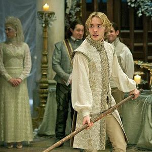 Bilder Toby Regbo