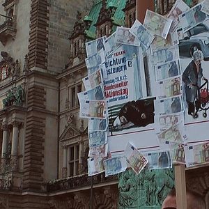 Bilder Wer rettet wen?