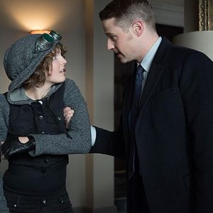 Bilder Camren Bicondova