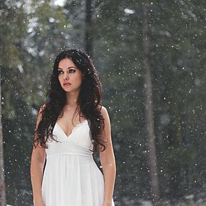 Bilder Cinderella - Playing with Dolls