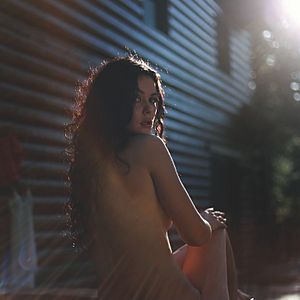 Bilder Cinderella - Playing with Dolls