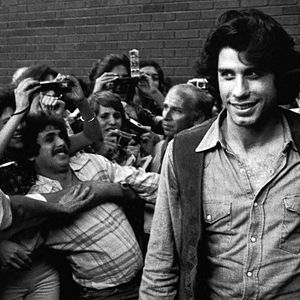 Bilder Smash His Camera