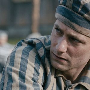 Bilder Nackt unter Wölfen