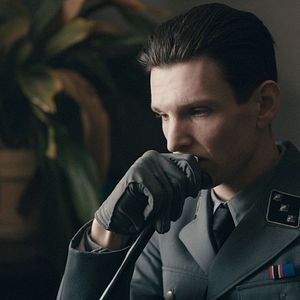 Bilder Nackt unter Wölfen