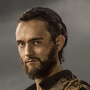 Bilder George Blagden