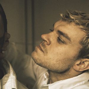 Bilder R - Gnadenlos hinter Gittern