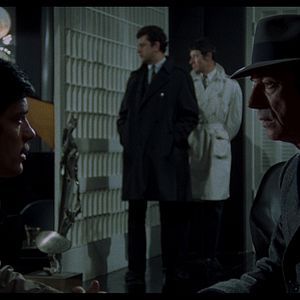 Bilder Vier im roten Kreis