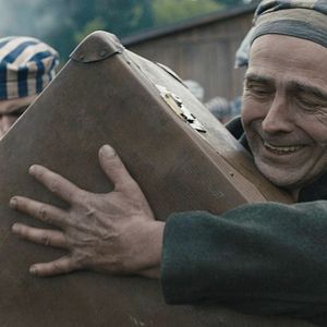 Bilder Nackt unter Wölfen