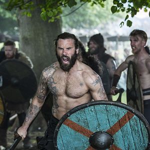 Bilder Clive Standen
