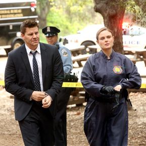 Bilder Bones - Die Knochenjägerin