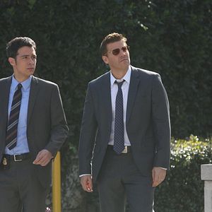 Bilder Bones - Die Knochenjägerin