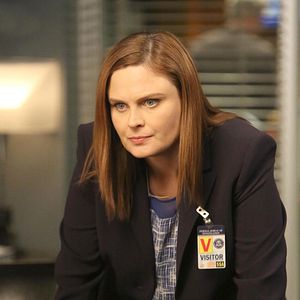 Bilder Bones - Die Knochenjägerin