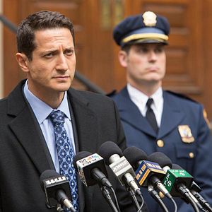 Bilder Sasha Roiz