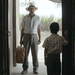 Bilder La Tierra y la Sombra