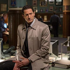 Bilder Sasha Roiz
