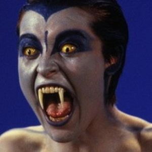 Bilder Der Biss der Schlangenfrau