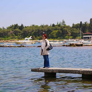 Bilder We Were At Dinner and I Decide