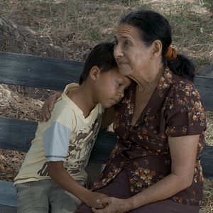 Bilder La Tierra y la Sombra