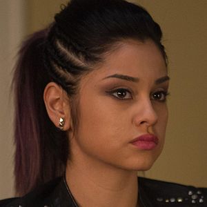 Bilder Yvette Monreal