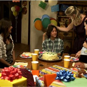 Bilder We Have Your Husband