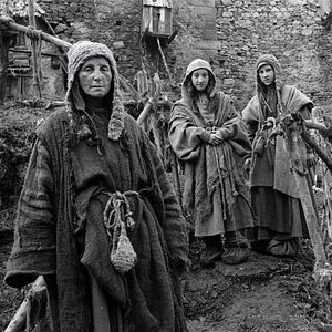 Bilder Es ist schwer, ein Gott zu sein