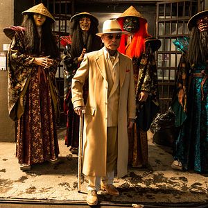 Bilder Everly - Die Waffen einer Frau