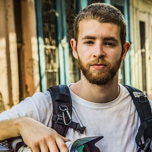 Bilder Aaron I. Naar