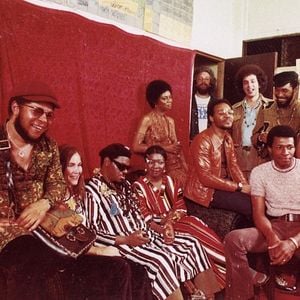 Bilder The Case of The Three Sided Dream