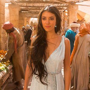 Bilder Aladin - Tausendundeiner lacht!