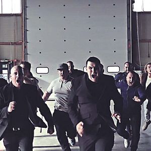 Bilder Hooligans at War: North vs. South