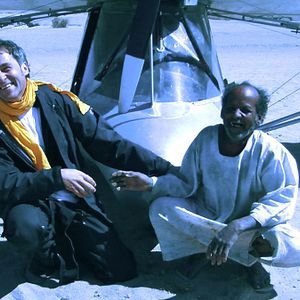 Bilder We Come as Friends