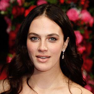 Bilder Jessica Brown Findlay
