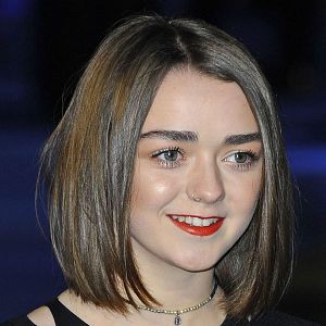 Bilder Maisie Williams