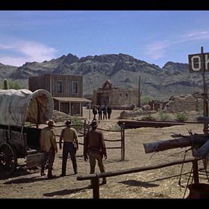 Bilder Zwei rechnen ab