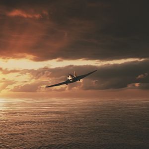 Bilder Against the Sun