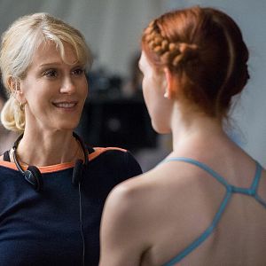 Bilder Flesh and Bone