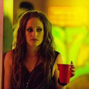 Bilder Carly Chaikin