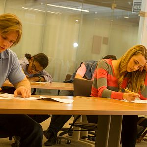 Bilder Eiskalter Engel - Tod im College