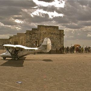 Bilder We Come as Friends