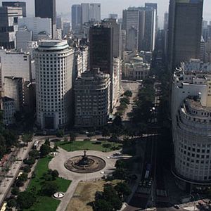 Bilder Crônica da Demolição