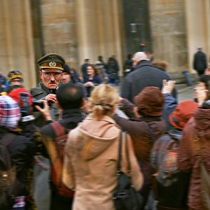 Bilder Er ist wieder da