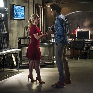 Bilder Emily Bett Rickards