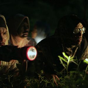 Bilder Men Who Save The World