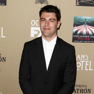 Bilder Max Greenfield
