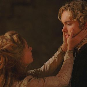Bilder Toby Regbo