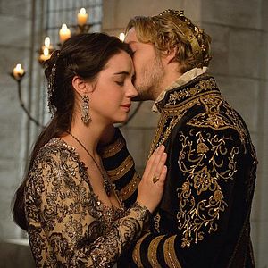 Bilder Toby Regbo